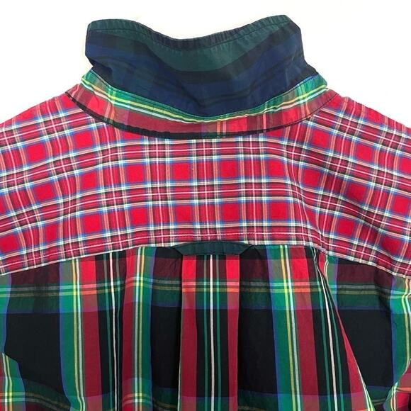 Vineyard Vines Holiday Plaid Party Relaxed Button Down Shirt - Picture 8 of 12